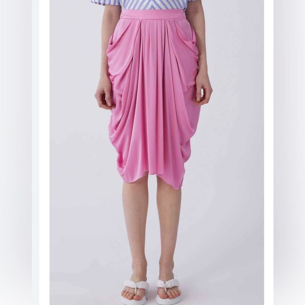 Stylish Pink Midi Skirt